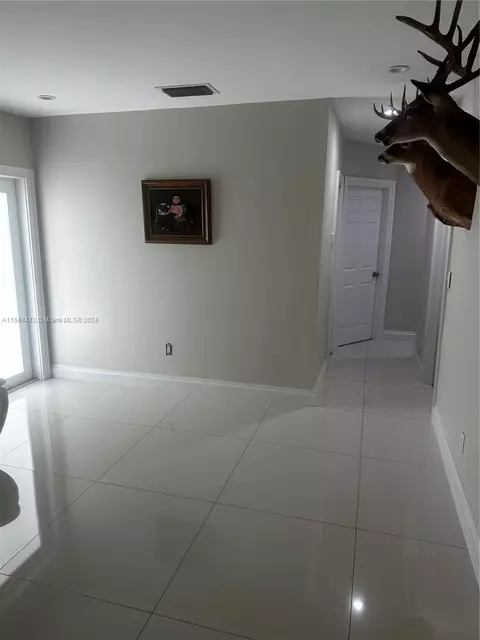 Other - 630 W 50th Pl, Hialeah, FL 33012 photo 1 of 3