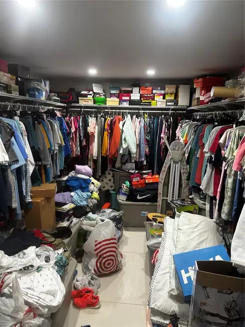 Other - 630 W 50th Pl, Hialeah, FL 33012 photo 2 of 3