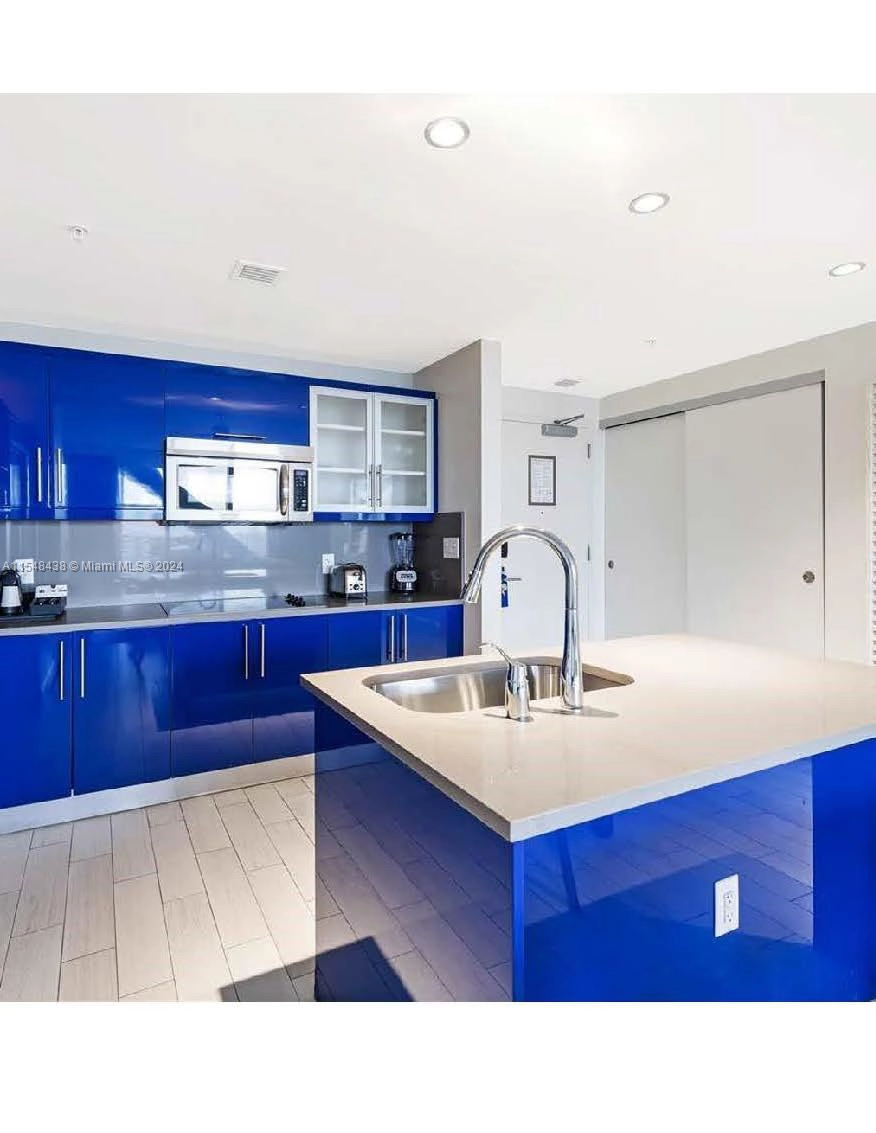 3101 Bayshore Dr Unit 1704  