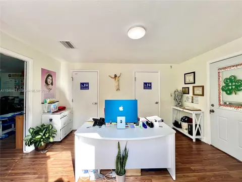 5703 SW 17th St, Miami, FL 33155 photo 19