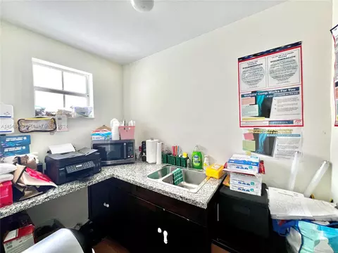 5703 SW 17th St, Miami, FL 33155 photo 12