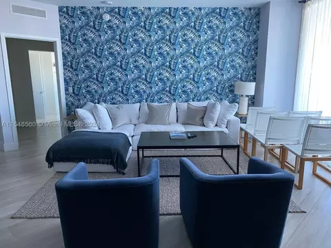 17111 Biscayne Blvd #2207, North Miami Beach, FL 33160