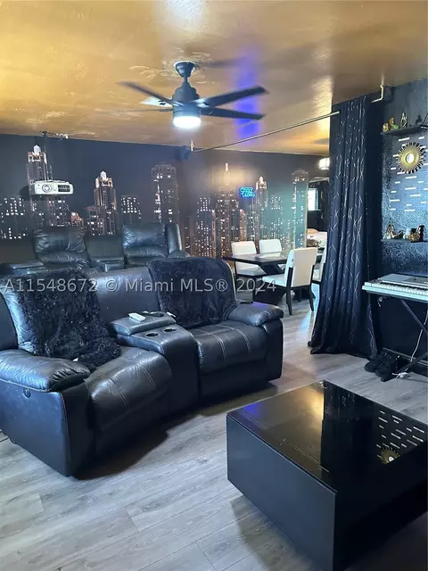 2321 Oleander Dr, Miramar, FL 33023