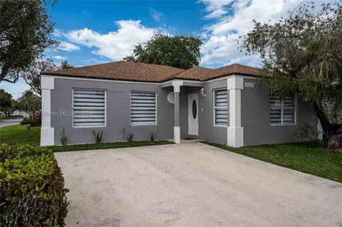 9787 SW 221st St, Cutler Bay, FL 33190