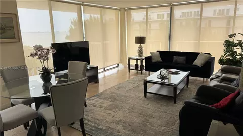 780 NE 69th St #601, Miami, FL 33138