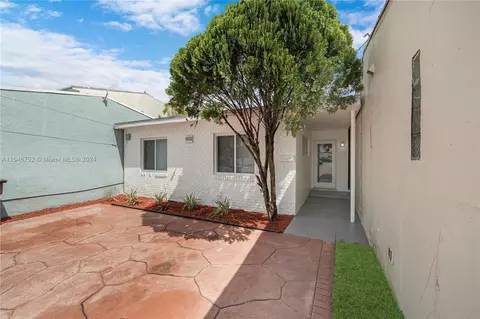 6521 W 16th Ave #6521, Hialeah, FL 33012