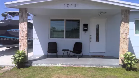 10431 SW 150th Ter, Miami, FL 33176