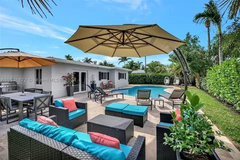 4801 NE 15th Way, Oakland Park, FL 33334