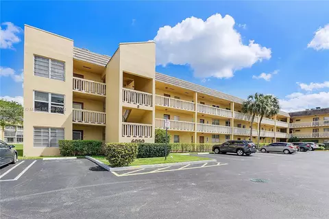 6050 NW 64th Ave #204, Tamarac, FL 33319
