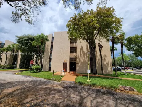 14501 N Kendall Dr #412H, Miami, FL 33186