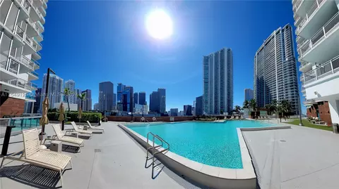 350 S Miami Ave #305, Miami, FL 33130