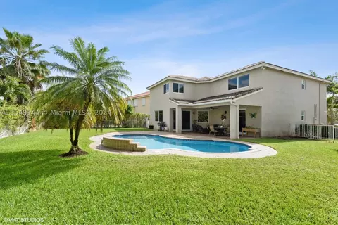 2082 SW 176th Ave, Miramar, FL 33029