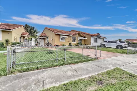 12052 SW 208th Ter, Miami, FL 33177