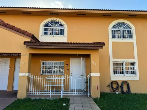 7754 W 34th Ln #17-102, Hialeah, FL 33018