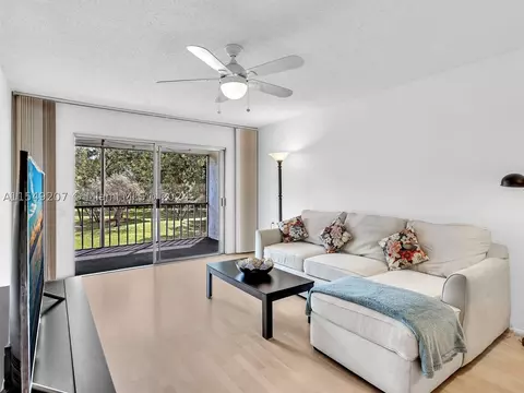 1212 Bahama Bnd #C2, Coconut Creek, FL 33066