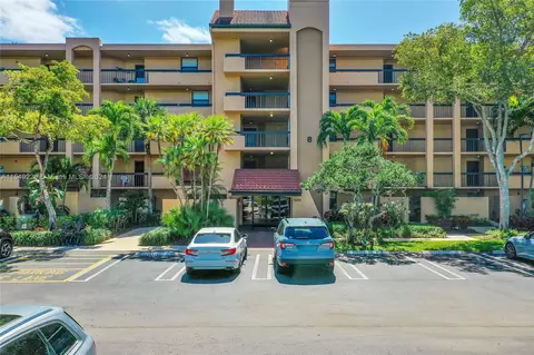500 Egret Cir #8205, Delray Beach, FL 33444