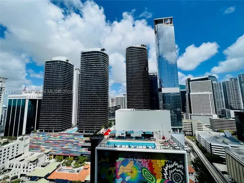 1000 Brickell Plz #2614, Miami, FL 33131