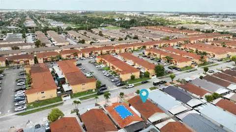 View/Area - 7705 W 34th Ln, Hialeah, FL 33018 photo 2 of 2