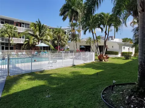141 NE 10th Ave #24A, Hallandale Beach, FL 33009