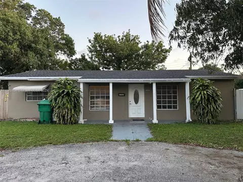 4960 NW 16th Ct, Lauderhill, FL 33313