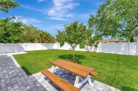 1611 SE 1st St, Pompano Beach, FL 33060 photo 28
