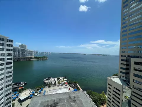999 Brickell Bay Dr #1801, Miami, FL 33131
