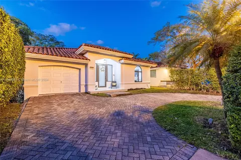 1543 Bird Rd, Coral Gables, FL 33146