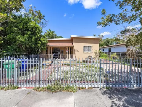 3237 SW 2nd St, Miami, FL 33135