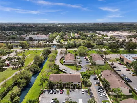 4408 SW 70th Ter #4408, Davie, FL 33314