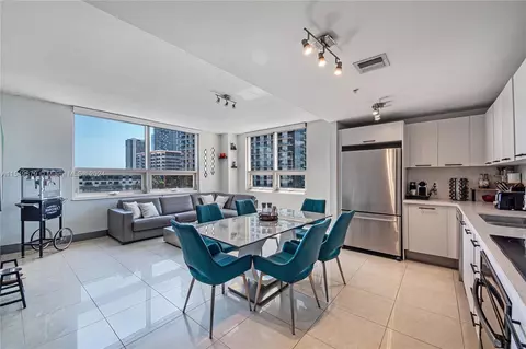 3250 NE 1st Ave #816, Miami, FL 33137