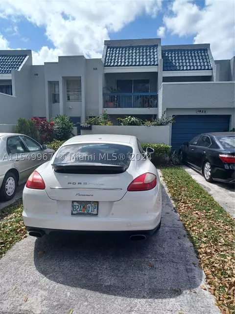 1825 NW 58th Ave #26, Lauderhill, FL 33313