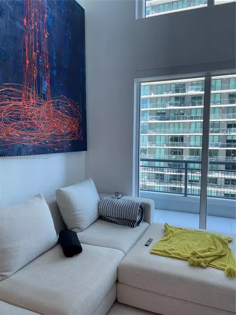 60 SW 13th St #2616, Miami, FL 33130 photo 13