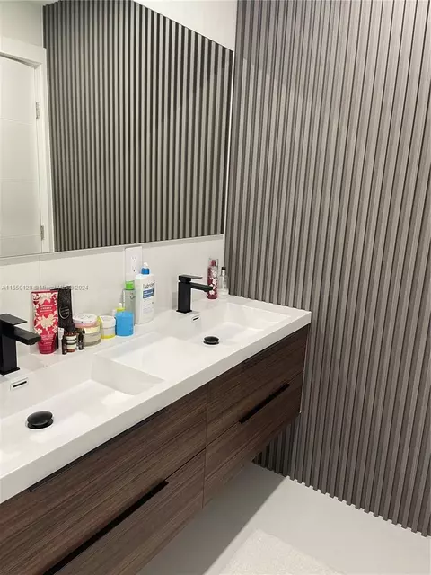 60 SW 13th St #2616, Miami, FL 33130 photo 24