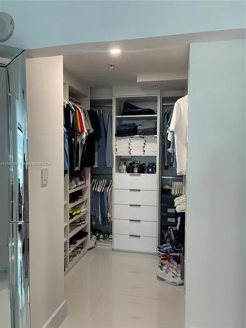 60 SW 13th St #2616, Miami, FL 33130 photo 17