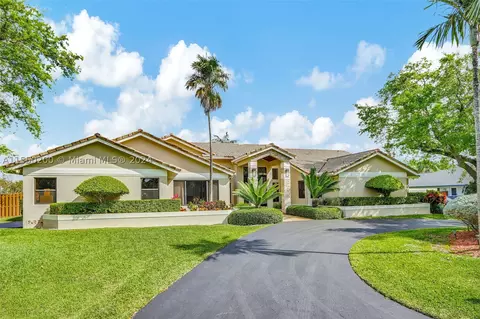 9991 SW 127th Ter, Miami, FL 33176