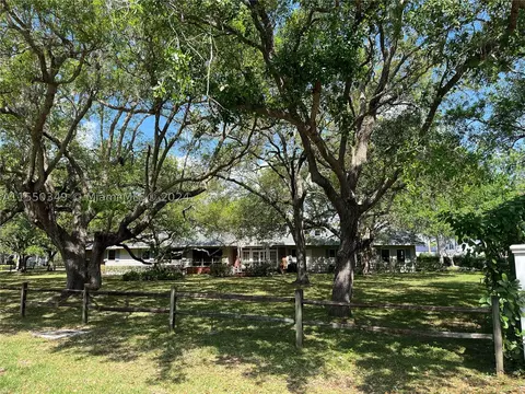 13125 SW 63rd Ave, Pinecrest, FL 33156