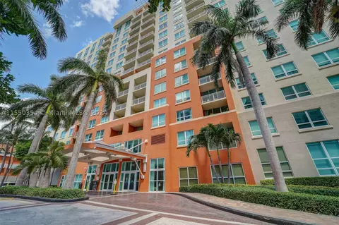 2000 N Bayshore Dr #613, Miami, FL 33137