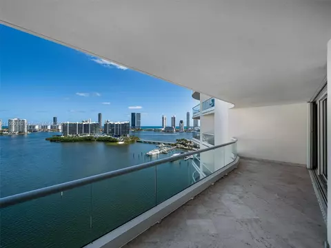7000 Island Blvd #1707, Aventura, FL 33160