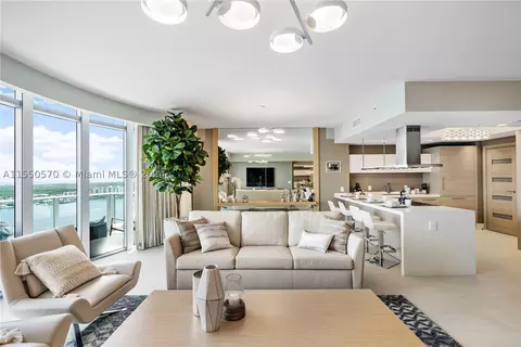 17111 Biscayne Blvd #2111, North Miami Beach, FL 33160