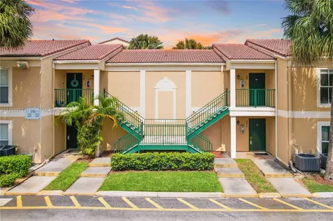 711 Riverside Dr #1421, Coral Springs, FL 33071