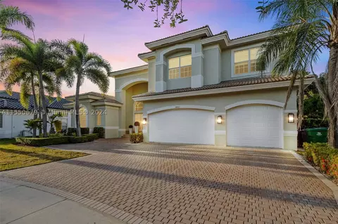 18611 SW 41st St, Miramar, FL 33029