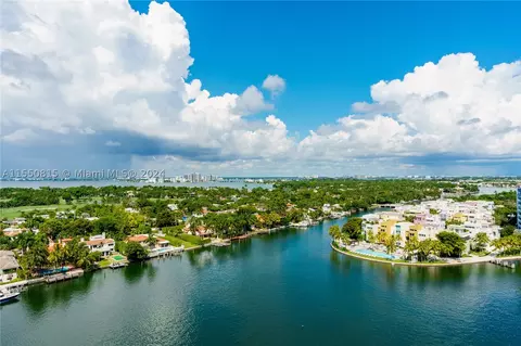 5838 Collins Ave #PHB, Miami Beach, FL 33140