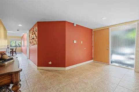 6701 SW 116th Ct #103, Miami, FL 33173