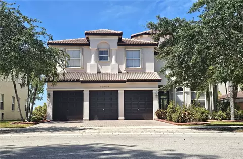 15909 SW 54th Ct, Miramar, FL 33027
