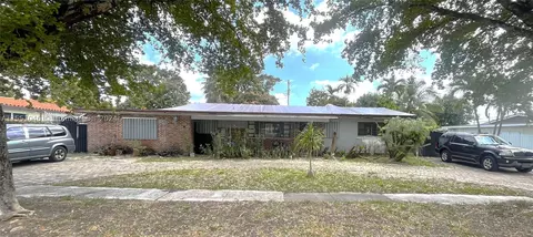 7035 W 10th Ave, Hialeah, FL 33014 photo 1