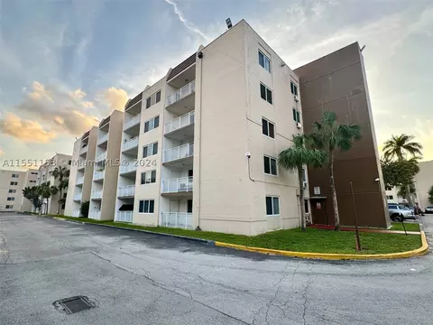 6930 Miami Gardens Dr #1-203, Hialeah, FL 33015