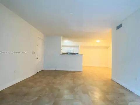 777 SW 111th Way #106, Pembroke Pines, FL 33025
