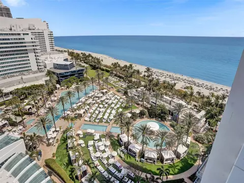 4391 Collins Ave #1403, Miami Beach, FL 33140