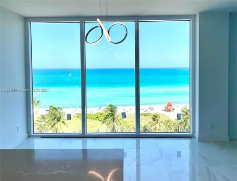 2401 Collins Ave #1102, Miami Beach, FL 33140