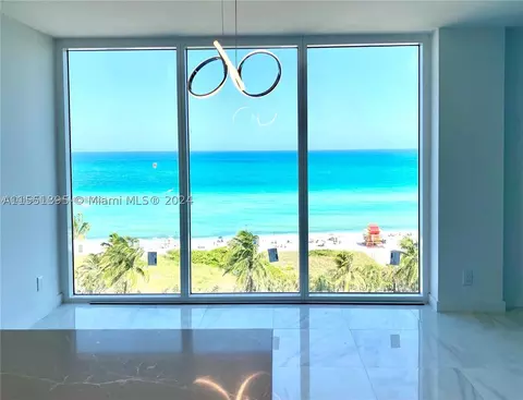 2401 Collins Ave #1102, Miami Beach, FL 33140